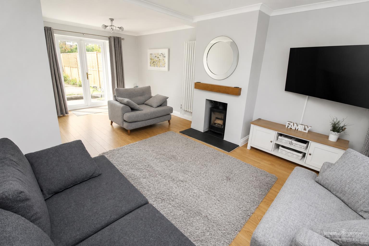 Beverley Road, Tilehurst, Reading